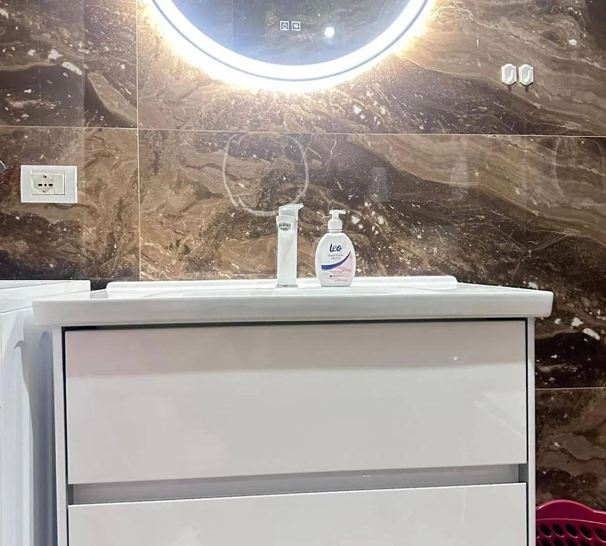 Noelia Apartment  Sarandë